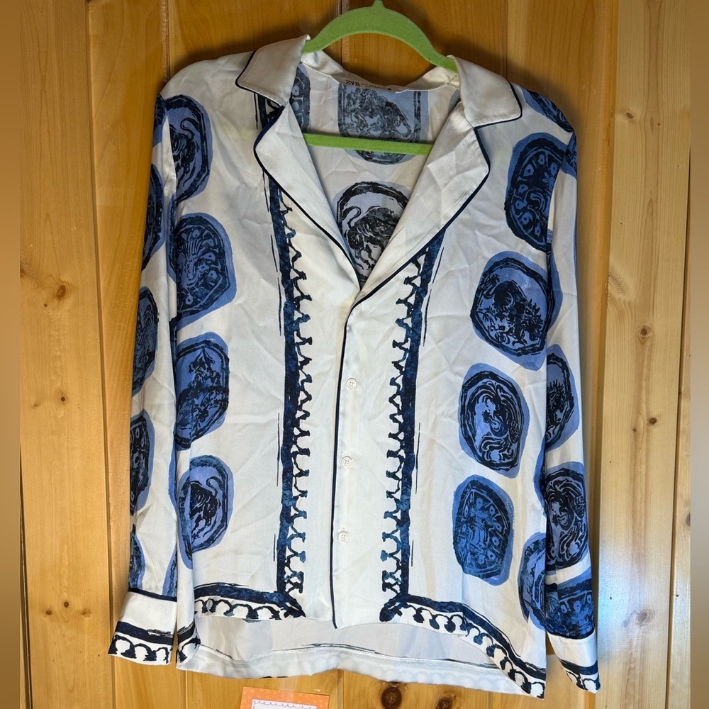 Zara ZW Collection Navy White Printed Button Up Satiny Type Career Blouse Sz M - Picture 4 of 9